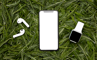 Why Choosing a Refurbished iPhone or Apple Watch Powers the Circular Economy